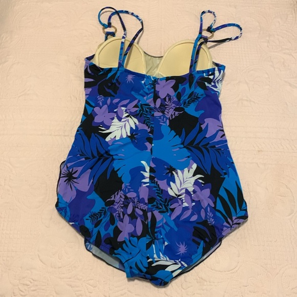 Maxine of Hollywood size 14 FLORAL slimming skirted swimsuit maillot dress EUC - Picture 4 of 10